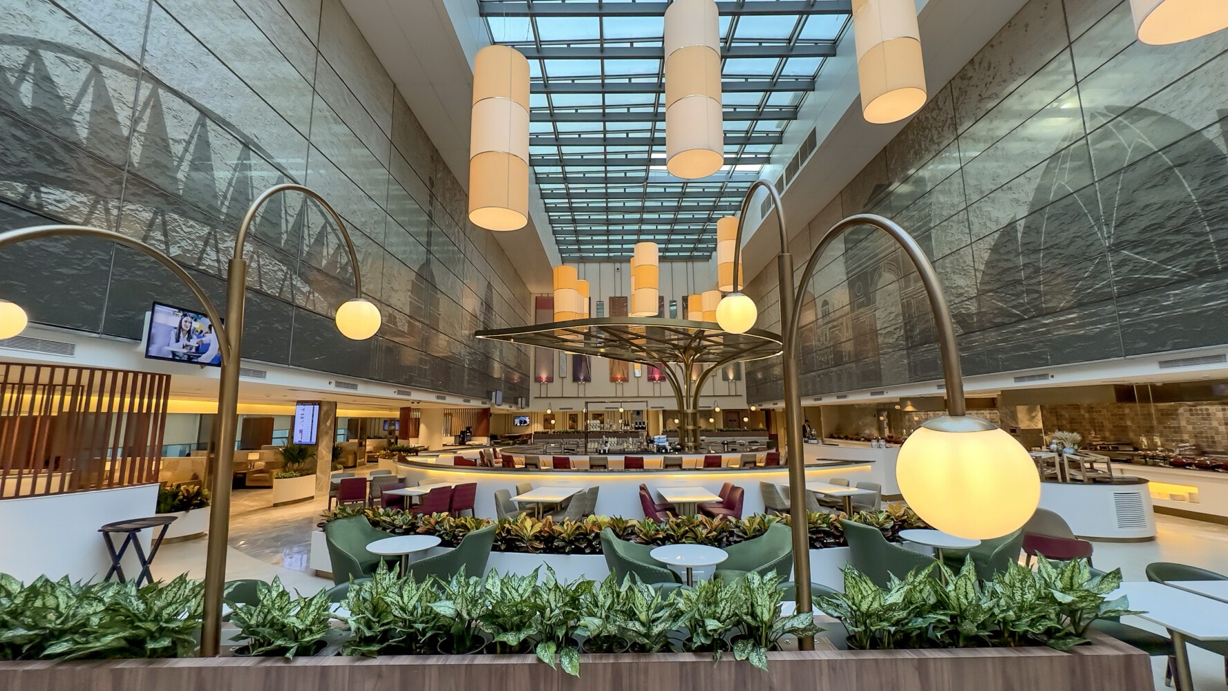 lounges.thefincafe.com